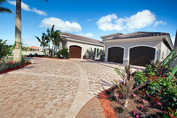 Trusted Crescent City, FL Driveway Pavers Experts